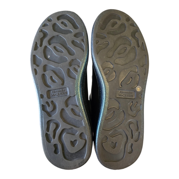 Alexander McQueen Oversize Sneaker - Picture 7 of 7